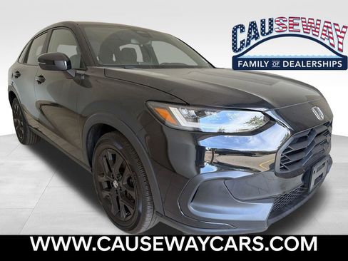 Used 2023 Honda HR-V Sport image 1