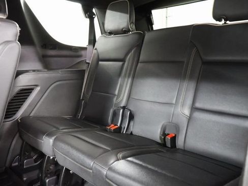 Used 2023 Chevrolet Tahoe Premier AWD/4WD image 30