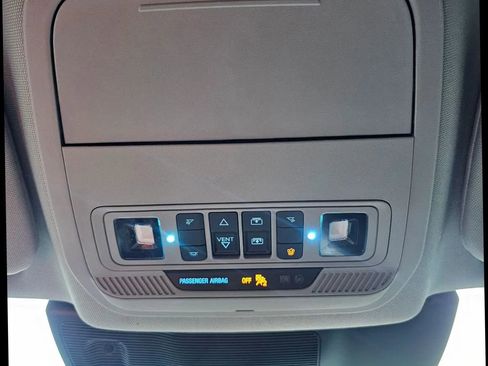 Used 2023 Ford Explorer XLT w/ Equipment Group 202A image 42