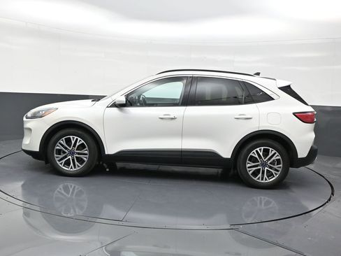 Used 2021 Ford Escape SEL w/ Technology Package FWD image 2