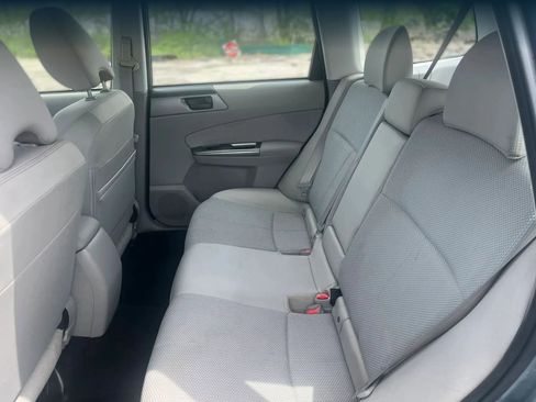 Used 2012 Subaru Forester 2.5X w/ Alloy Wheel Pkg image 9