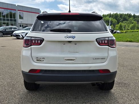 Used 2018 Jeep Compass Limited w/ Navigation Group AWD/4WD image 4