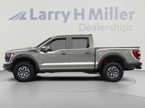 Used 2022 Ford F150 Raptor w/ Raptor 37 Performance Package AWD/4WD image 3