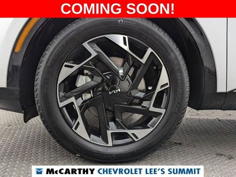 Used 2024 Kia Sportage SX image 5