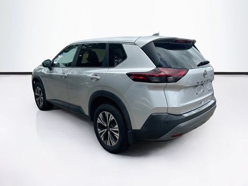 Used 2022 Nissan Rogue SV AWD/4WD image 6