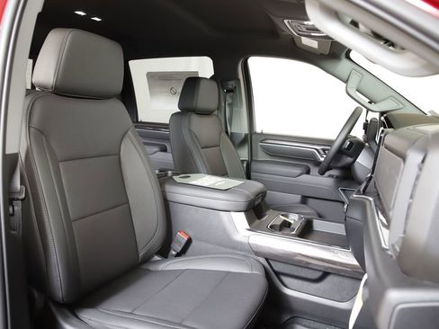 New 2026 Chevrolet Silverado 3500 LTZ w/ LTZ Plus Package AWD/4WD image 9