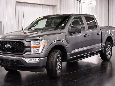 Used 2022 Ford F150 XL w/ STX Appearance Package image 3