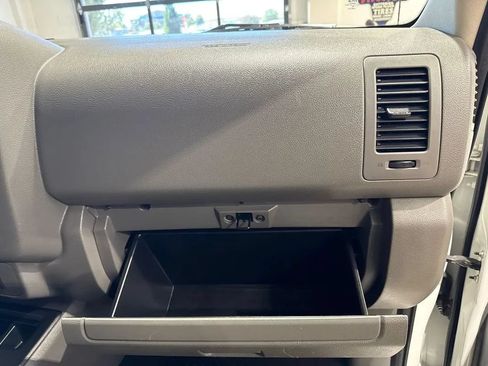 Used 2018 Nissan NV 2500 S RWD image 68