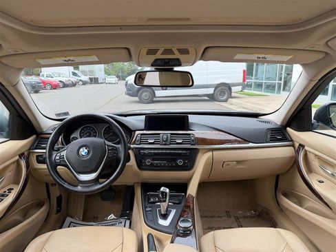 Used 2014 BMW 328i xDrive Sedan AWD/4WD image 29