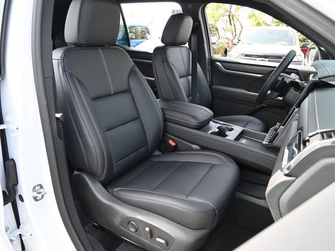 New 2026 GMC Acadia Elevation w/ Black Edition FWD image 27
