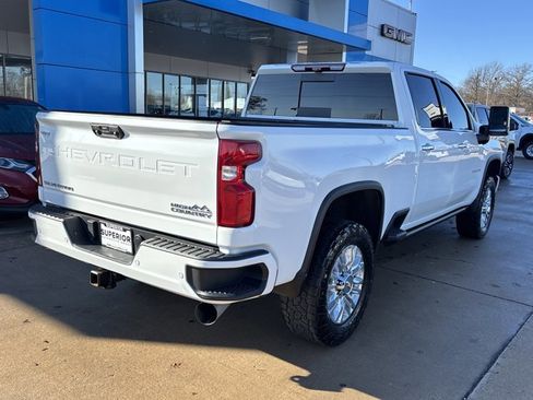 Used 2023 Chevrolet Silverado 3500 High Country w/ Z71 Off-Road Package image 3