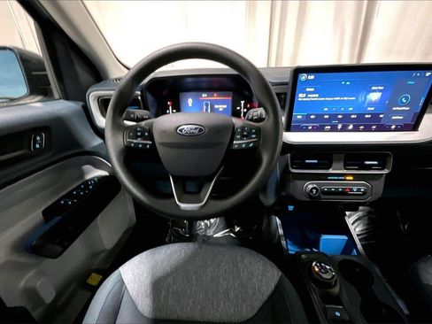 Used 2025 Ford Maverick XLT w/ Equipment Group 302A image 4