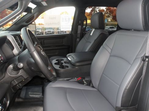 Used 2025 RAM 2500 Tradesman image 11