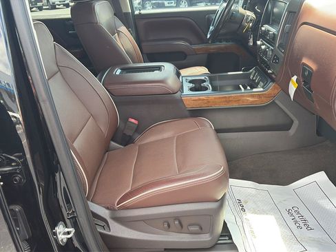 Used 2016 Chevrolet Silverado 1500 High Country w/ High Country Premium Package AWD/4WD image 19
