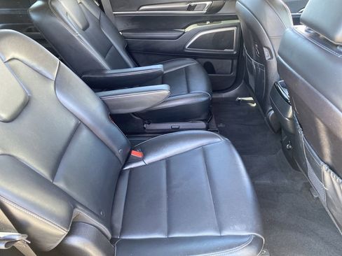 Used 2025 Kia Telluride S image 24