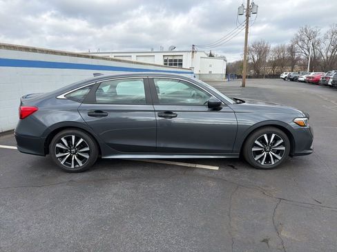 Used 2023 Honda Civic EX image 6