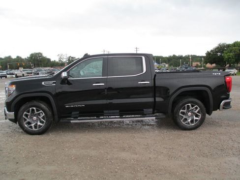 New 2026 GMC Sierra 1500 SLT w/ SLT Premium Plus Package AWD/4WD image 7