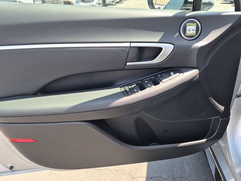 New 2026 Hyundai Sonata SEL FWD image 12