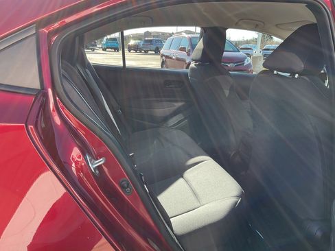 Used 2022 Toyota Corolla LE w/ Carpet Mat Package (TMS) FWD image 12