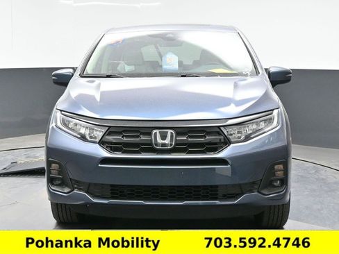 Used 2026 Honda Odyssey EX-L image 2