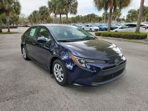 New 2026 Toyota Corolla LE image 2