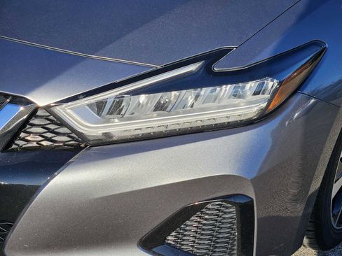 Used 2021 Nissan Maxima 3.5 SV w/ Floor Mat Group image 7