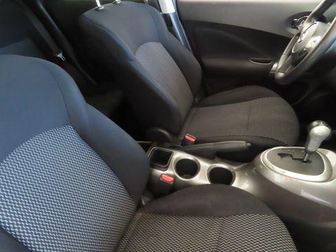 Used 2016 Nissan Juke S FWD image 24