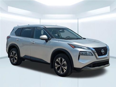 Used 2023 Nissan Rogue SV FWD image 8
