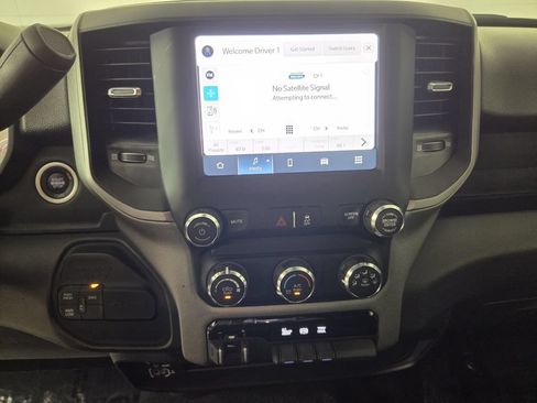 Used 2024 RAM 2500 Tradesman AWD/4WD image 15
