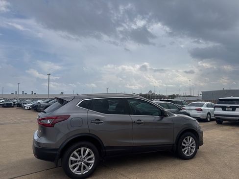 Certified 2022 Nissan Rogue Sport SV w/ Technology Package image 23