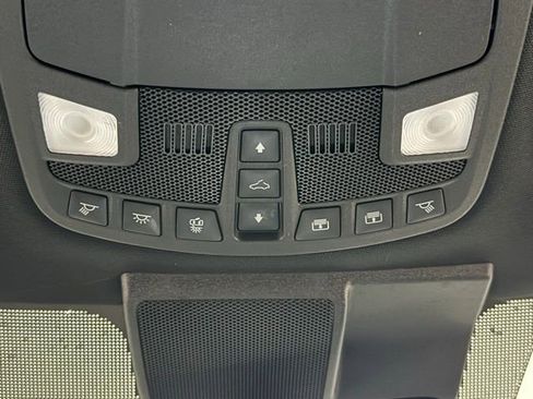 Used 2020 Ford F150 Lariat w/ Equipment Group 502A Luxury image 34