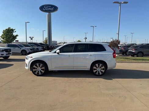 Used 2023 Volvo XC90 B6 Ultimate w/ Protection Package Premier AWD/4WD image 2