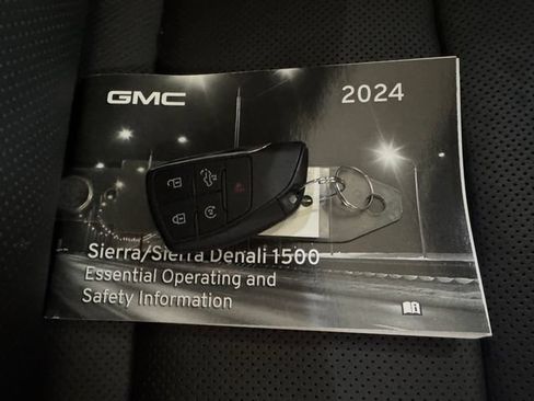 Used 2024 GMC Sierra 1500 Denali w/ Denali Reserve Package AWD/4WD image 31