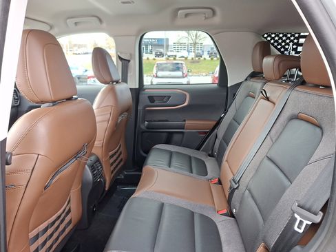 Used 2021 Ford Bronco Sport Outer Banks image 10