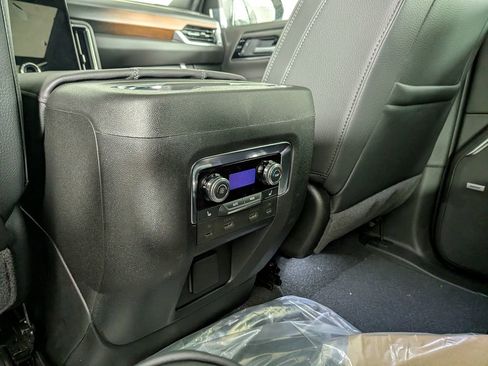 New 2026 GMC Yukon Denali image 38