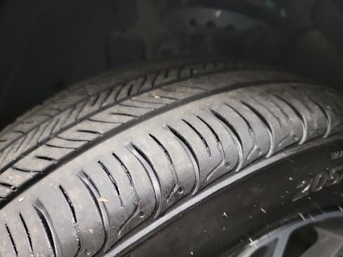 Used 2024 Kia Forte LXS w/ LXS Technology Package image 30