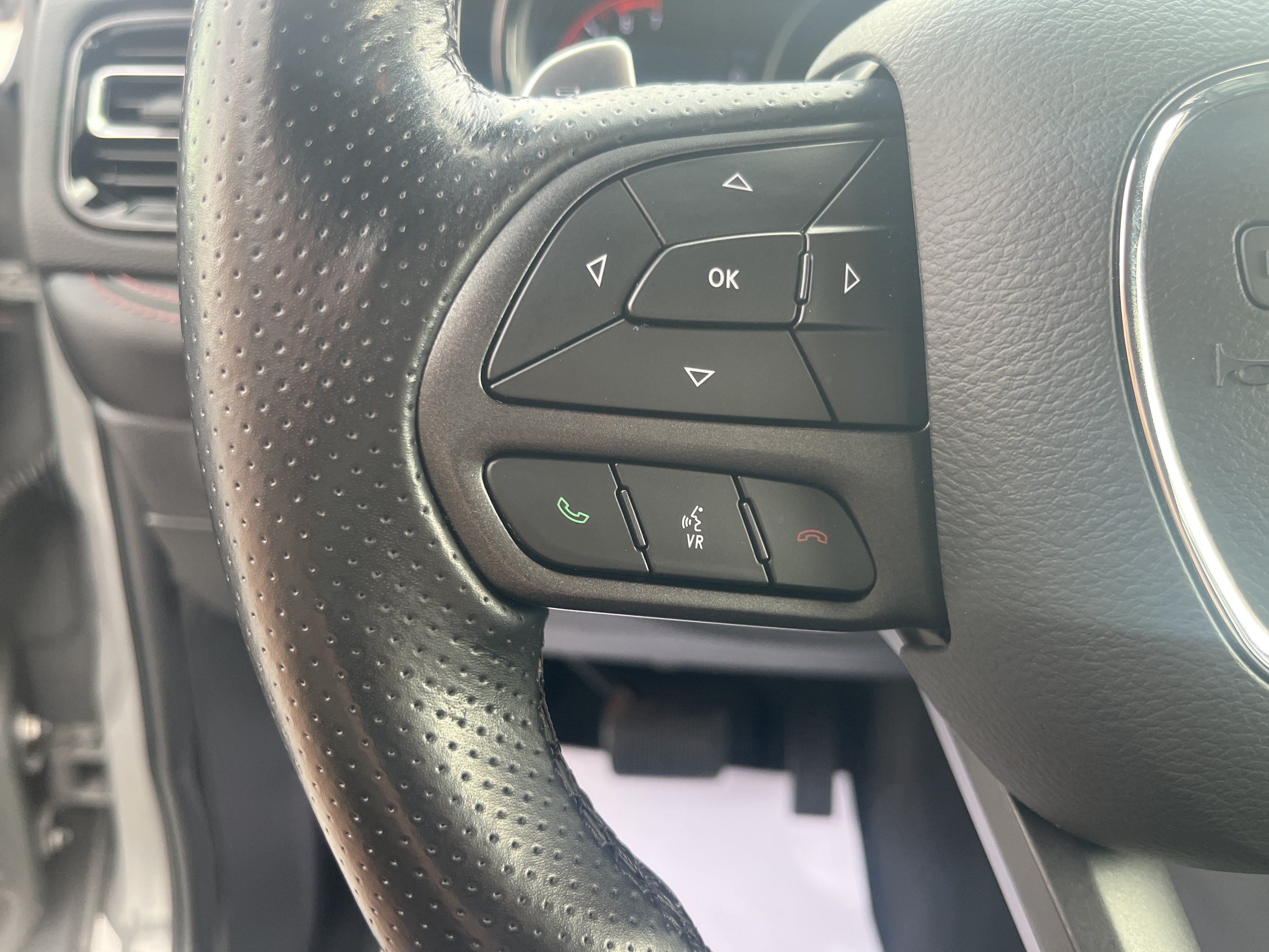 Used 2022 Dodge Durango R/T w/ Blacktop Package AWD/4WD image 21