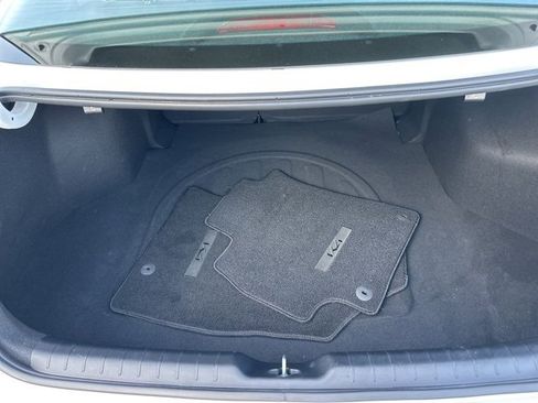 Used 2025 Kia K4 LXS image 38