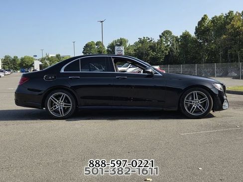 Used 2020 Mercedes-Benz E 350 4MATIC Sedan image 6