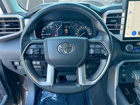 Used 2022 Toyota Tundra Limited image 15