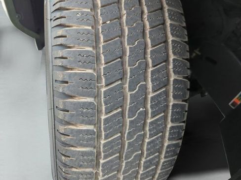 Certified 2024 Nissan Titan SV w/ SV Bronze Edition Package RWD image 47