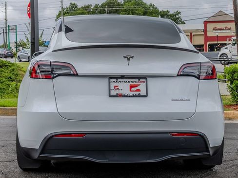 Used 2024 Tesla Model Y Performance AWD/4WD image 20