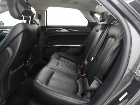 Used 2016 Lincoln MKZ AWD image 13