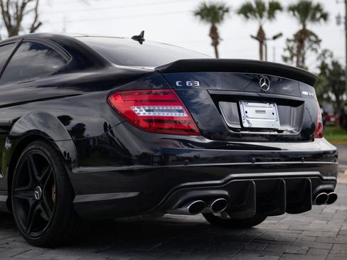 Used 2012 Mercedes-Benz C 63 AMG Coupe w/ Comand Single Disc Pkg image 11