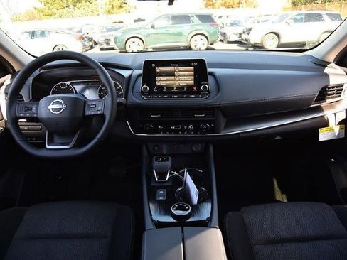 New 2026 Nissan Rogue SV image 8