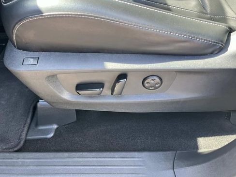 Used 2024 INFINITI QX60 Sensory AWD/4WD image 32