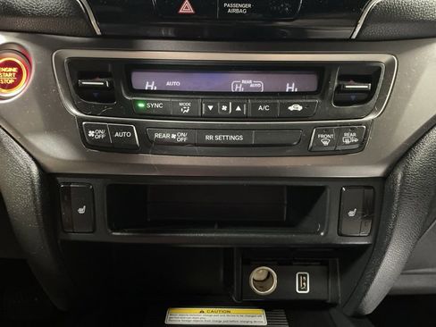 Used 2023 Honda Passport EX-L image 32