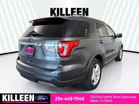 Used 2019 Ford Explorer XLT w/ Class III Trailer Tow Package FWD image 4