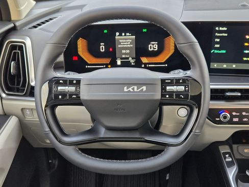 New 2026 Kia Sorento S w/ S Panoramic Sunroof Package FWD image 15