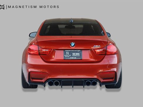 Used 2015 BMW M4 Coupe RWD image 6